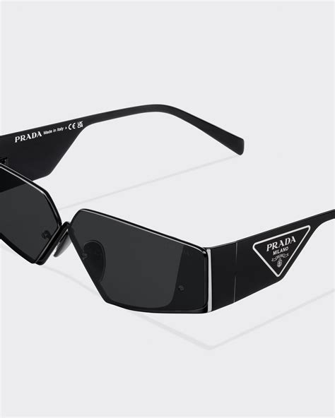 schwarze prada sonnenbrille